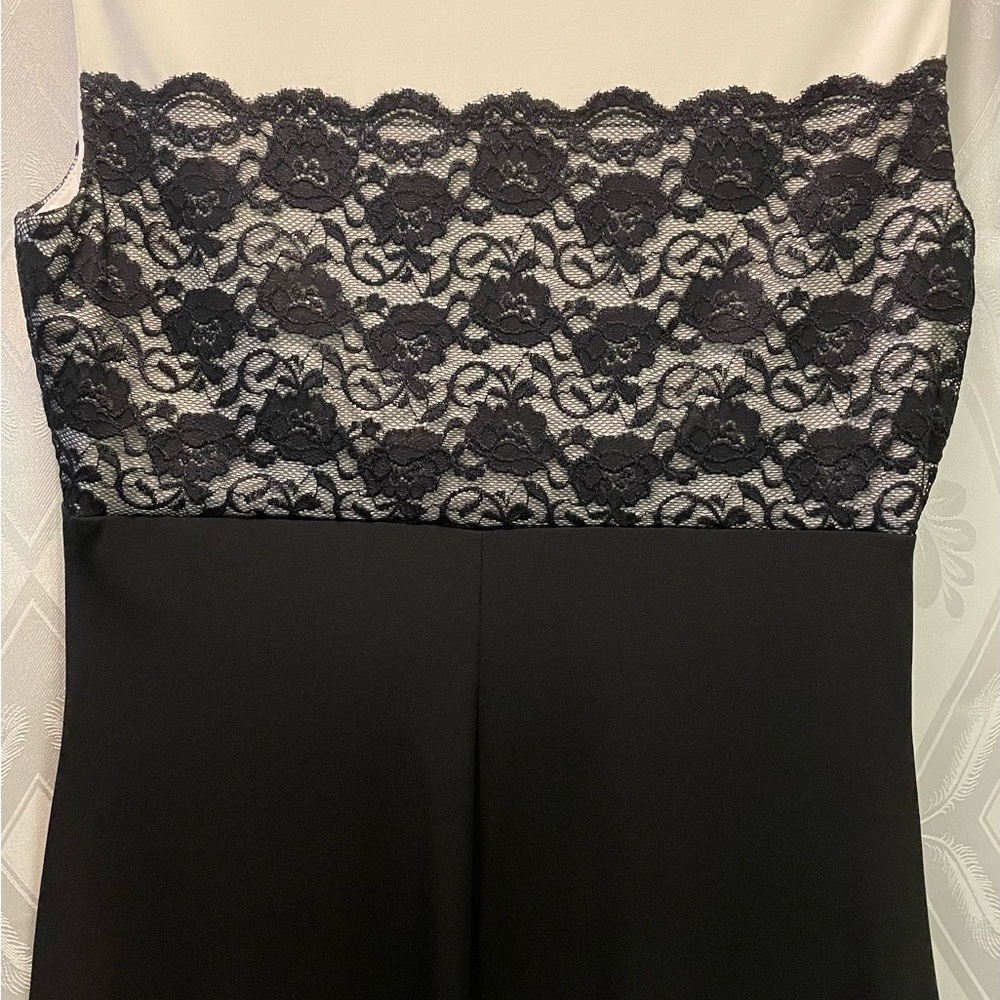 Black and white Beautiful Party Dress - Picture 4 of 7
